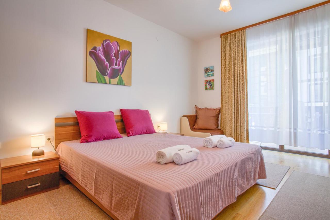 Cozy One-Bedroom Apartment With Nature View By Flat Mаnager Разлог Екстериор снимка